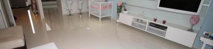 Vloertegels.nl - Klant Amsterdam, BASKON ALS U STAAT OP KWALITIET VLOERTEGELS.
Het leveren van vloertegels en leggen met vloerverwarming